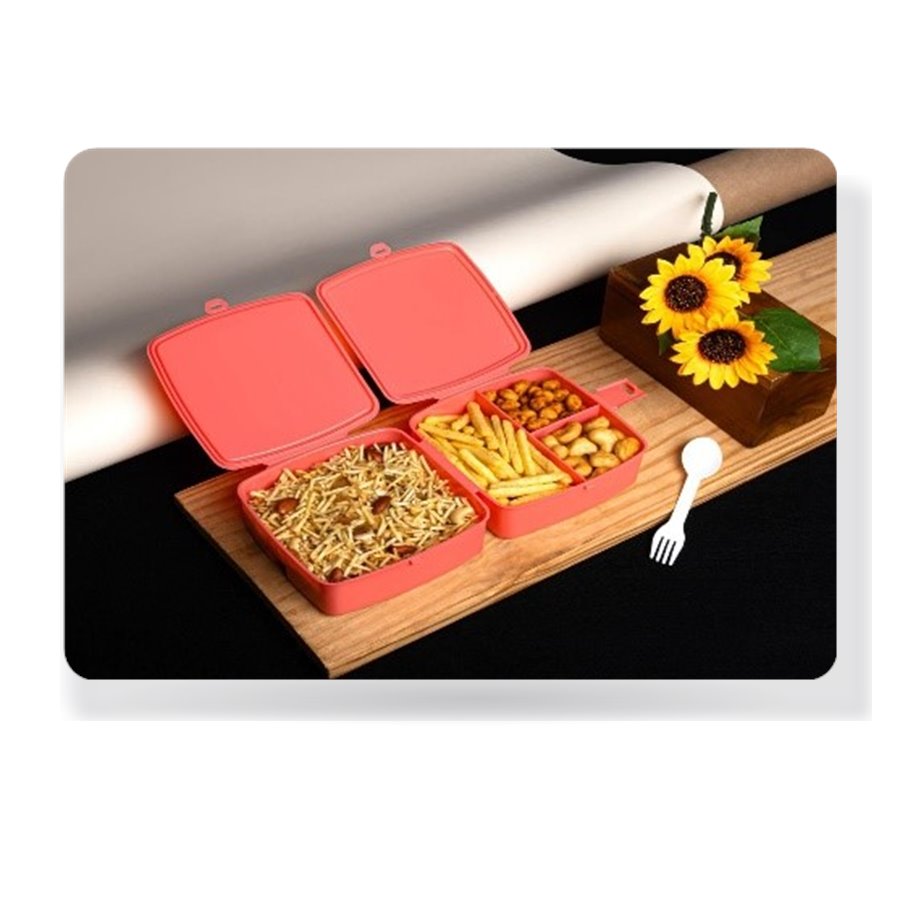 D D Lunch Box